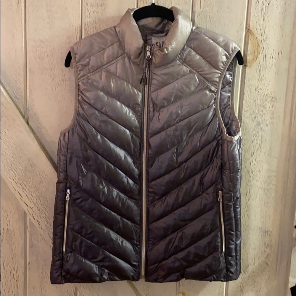 Gap Ombré puffer vest